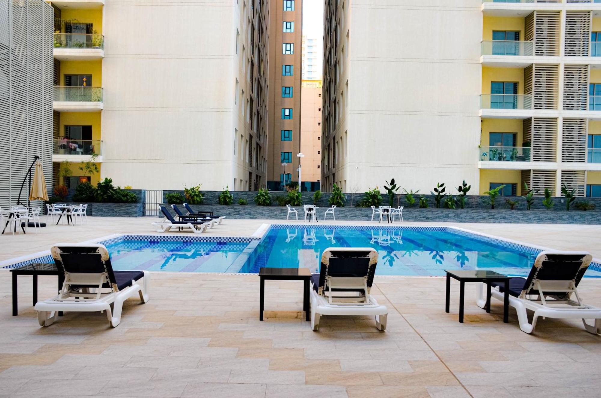 Juffair Boulevard Hotel & Suites มานามา ภายนอก รูปภาพ